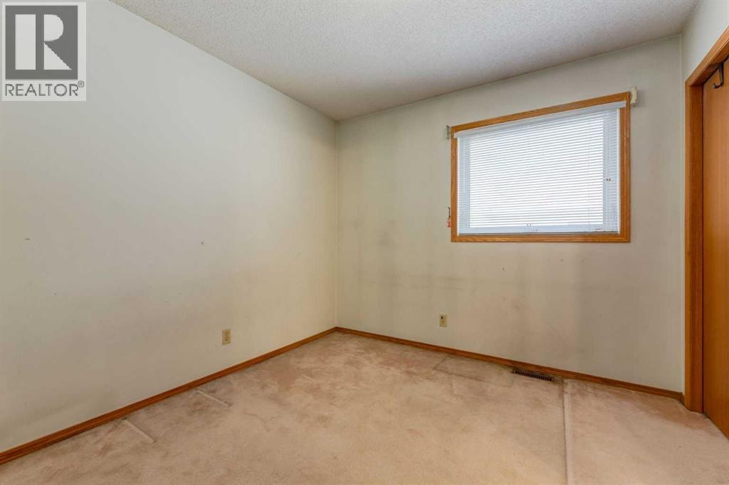 183 Edgevalley Circle NW — photo 29
