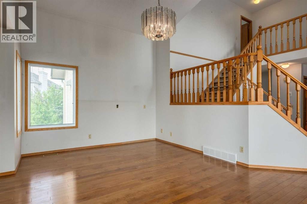 183 Edgevalley Circle NW — photo 6