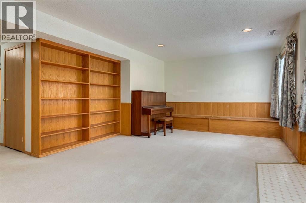 183 Edgevalley Circle NW — photo 34