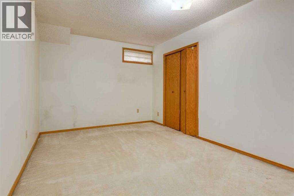 183 Edgevalley Circle NW — photo 36