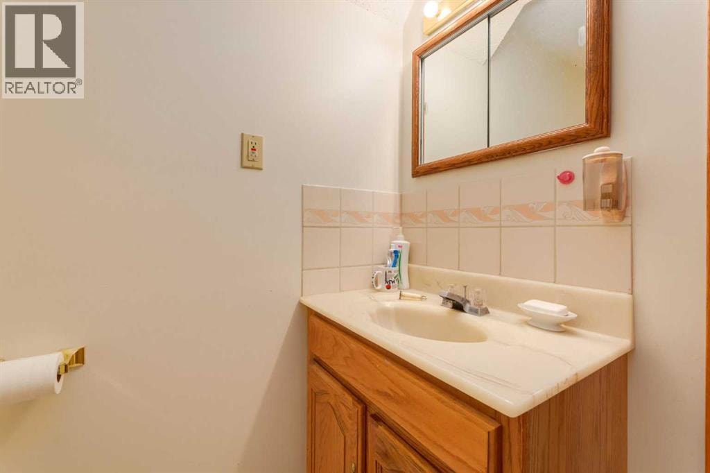 183 Edgevalley Circle NW — photo 38