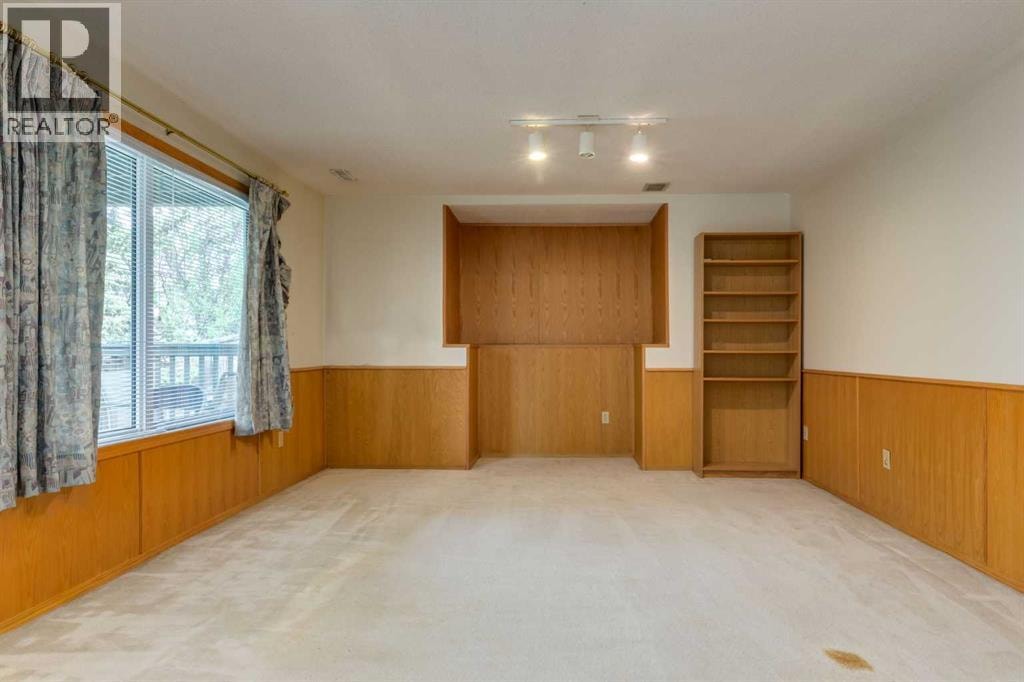 183 Edgevalley Circle NW — photo 32