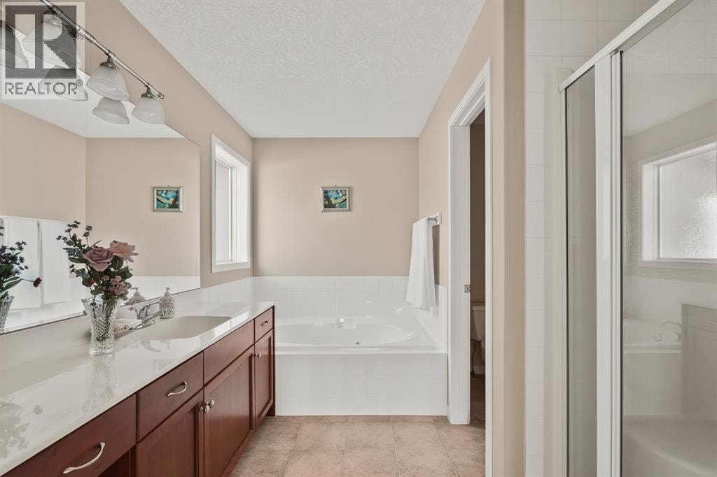 430 Discovery Ridge Boulevard SW — photo 25
