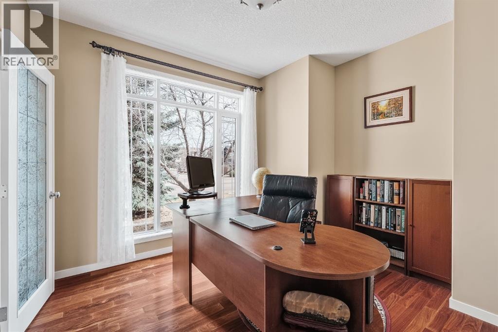 430 Discovery Ridge Boulevard SW — photo 15