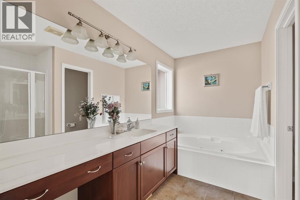 430 Discovery Ridge Boulevard SW — photo 24