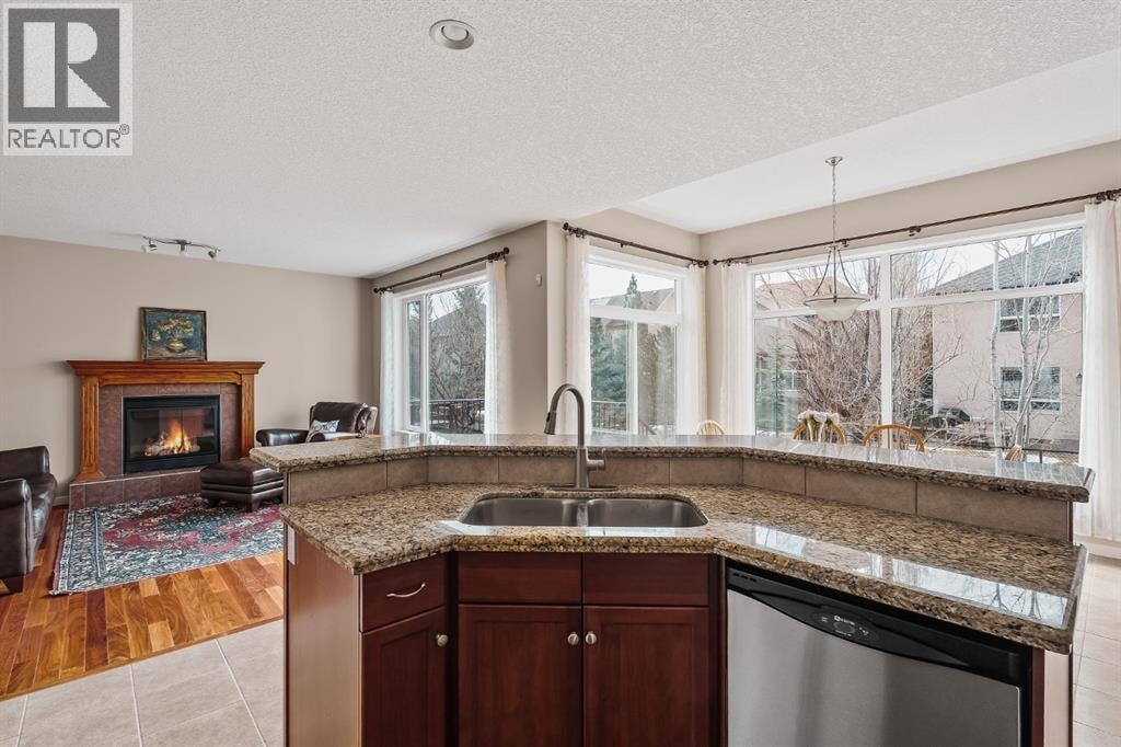 430 Discovery Ridge Boulevard SW — photo 11