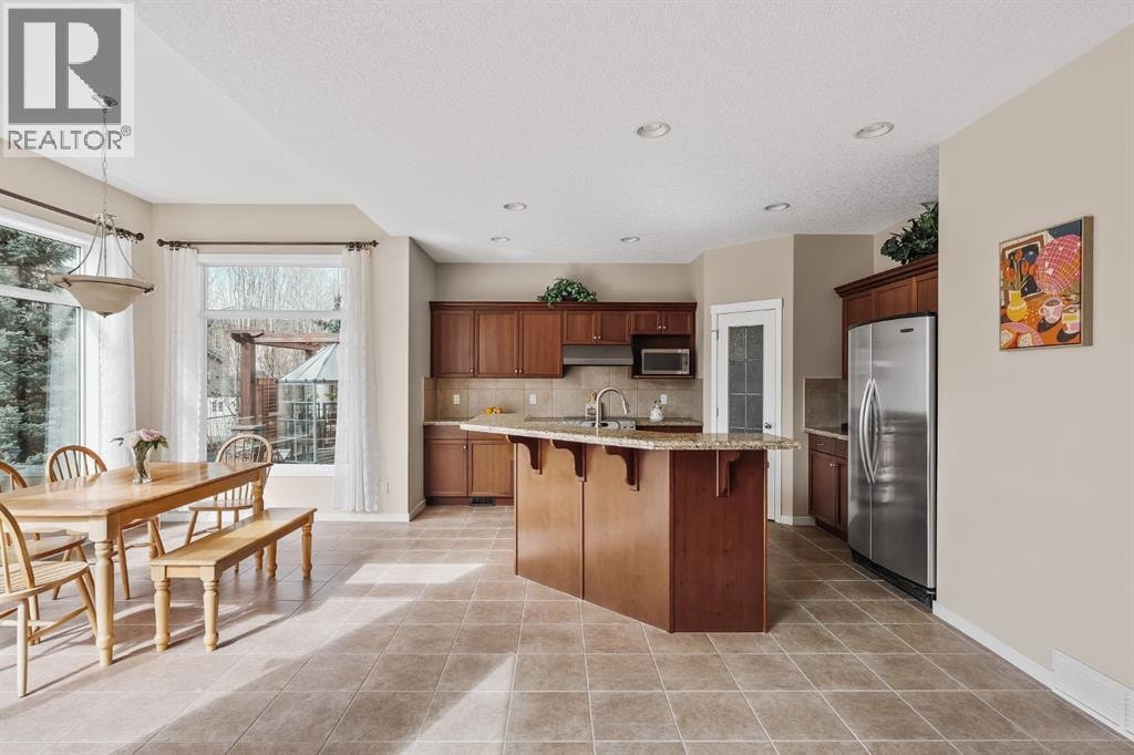 430 Discovery Ridge Boulevard SW — photo 7