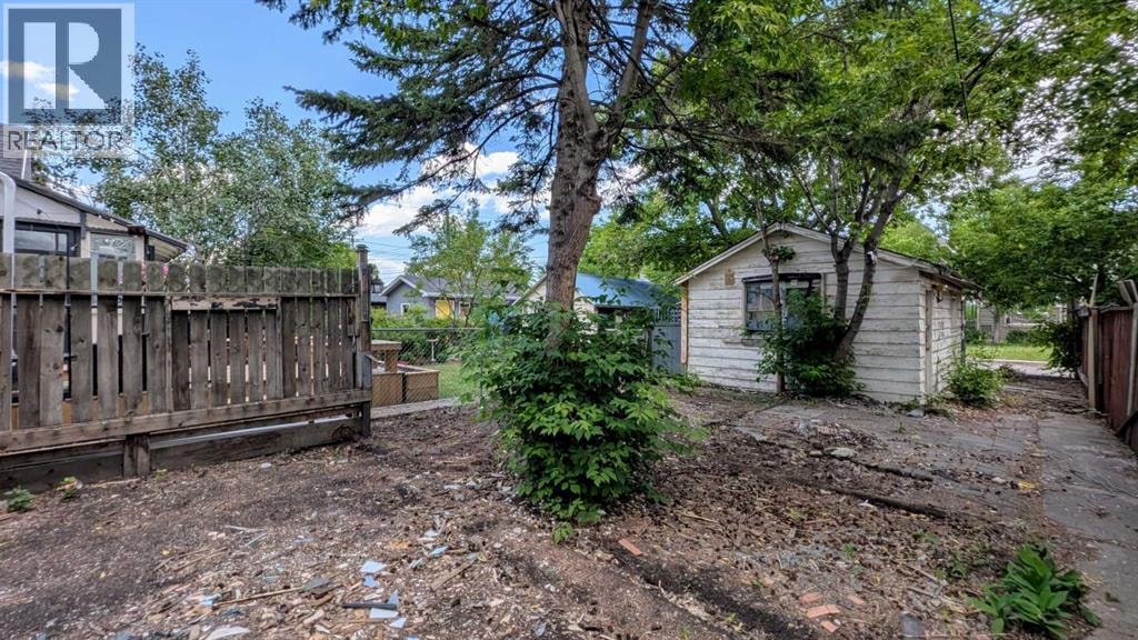2916 17 Street SE — photo 12