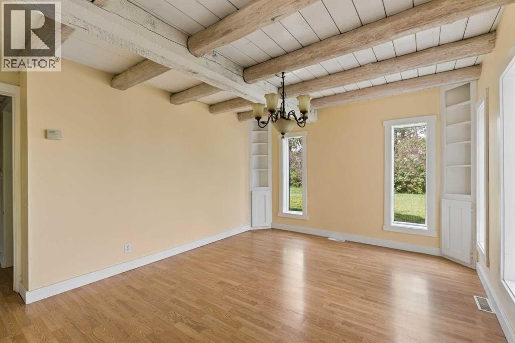 261074 Township Road 262 — photo 13