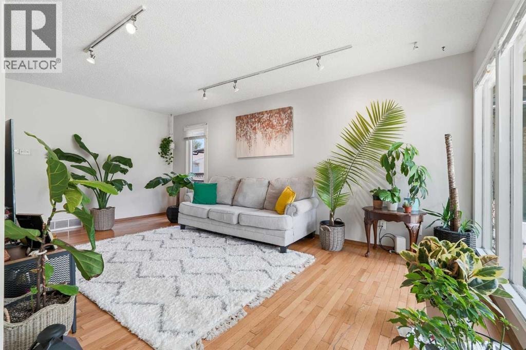 121 Sunbank Way SE — photo 5