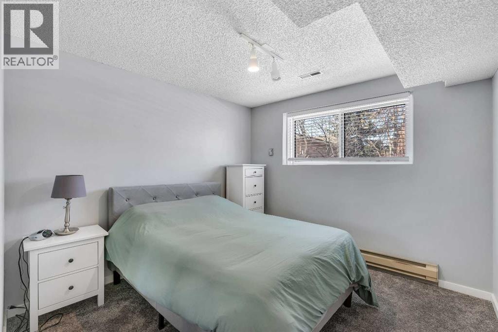 12 Oakvale Place SW — photo 30