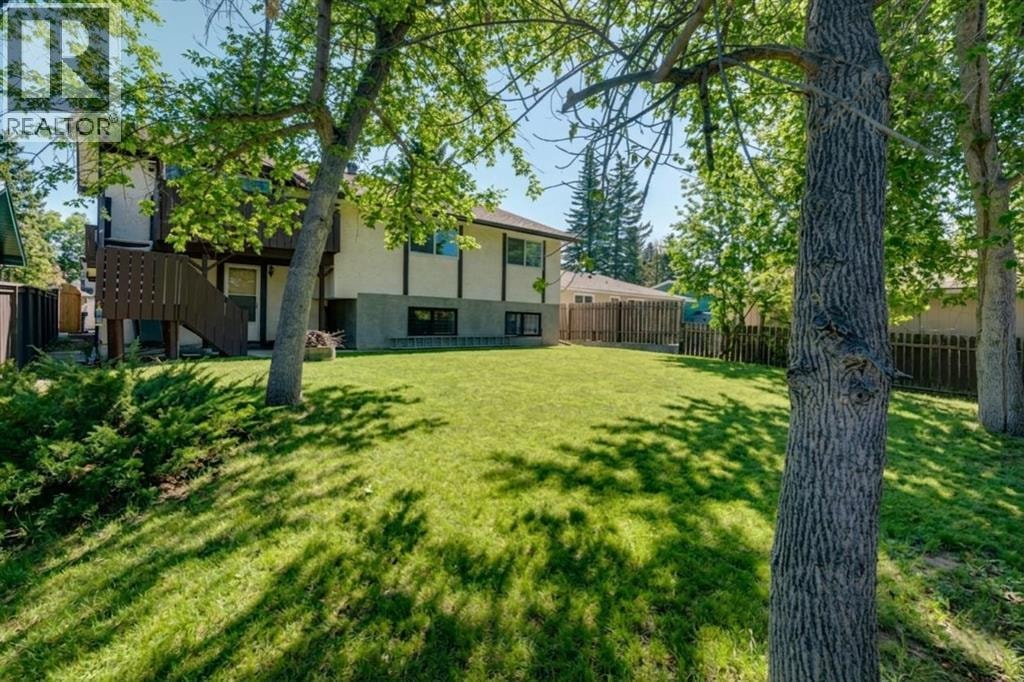 12 Oakvale Place SW — photo 38