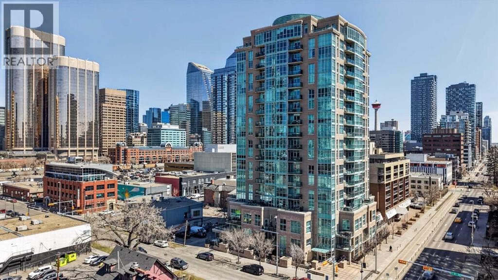 1804, 788 12 Avenue SW — photo 1