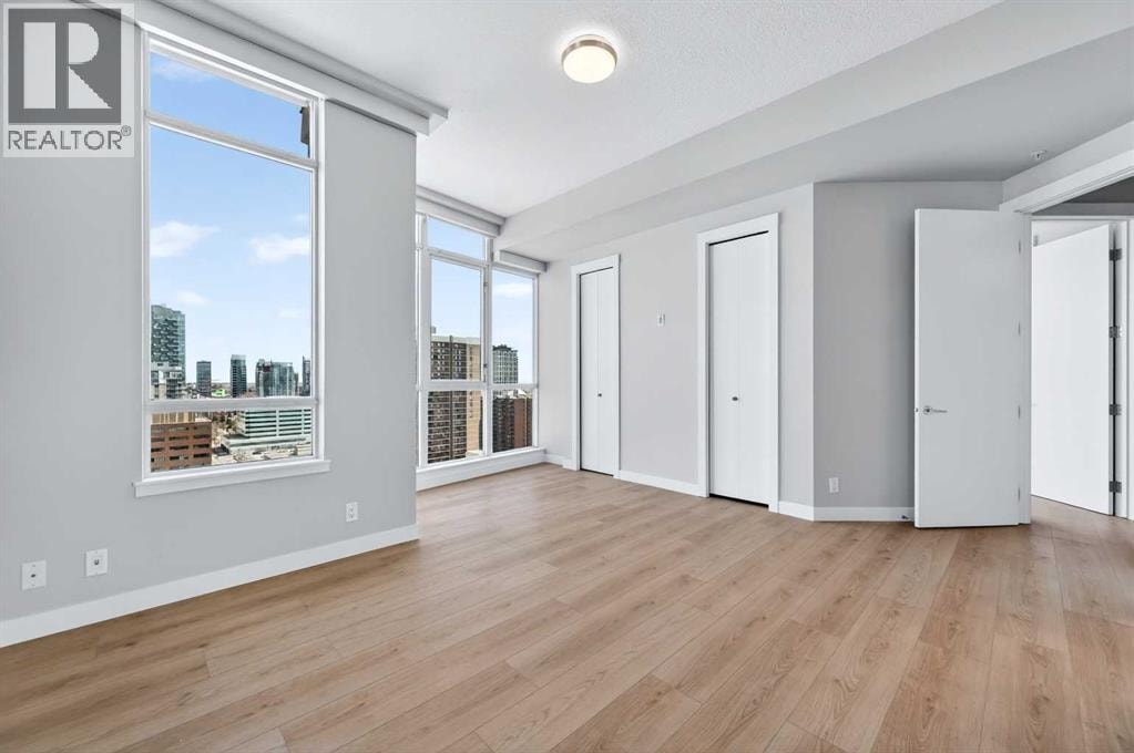 1804, 788 12 Avenue SW — photo 33