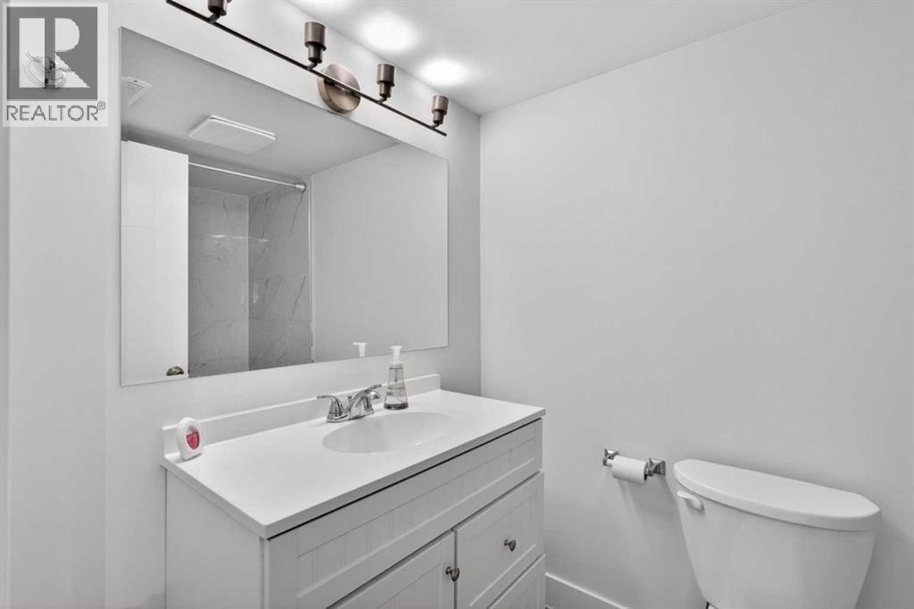 1920 31 Street SW — photo 23