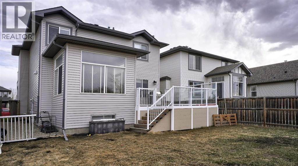 139 Coopers Close SW — photo 34