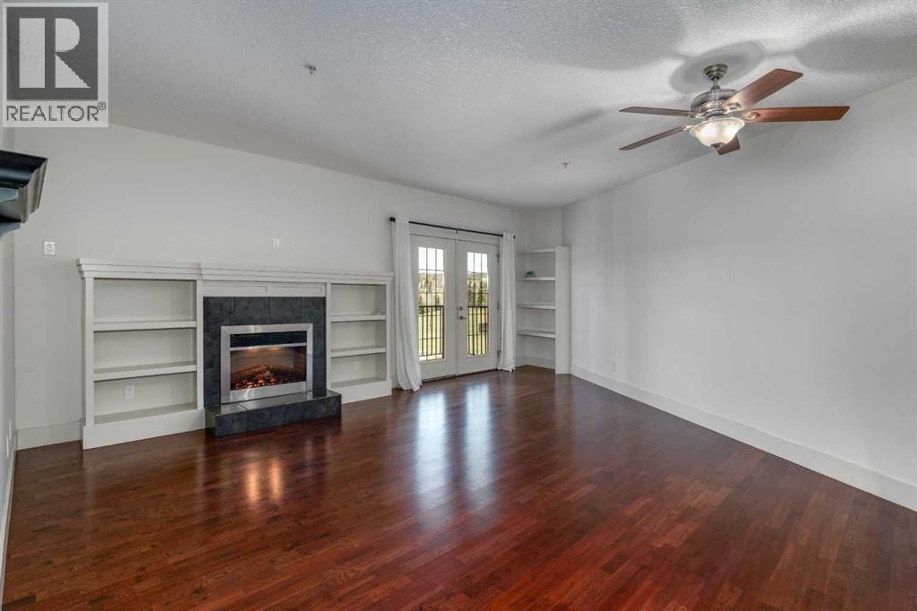 213, 77 George Fox Trail W — photo 10