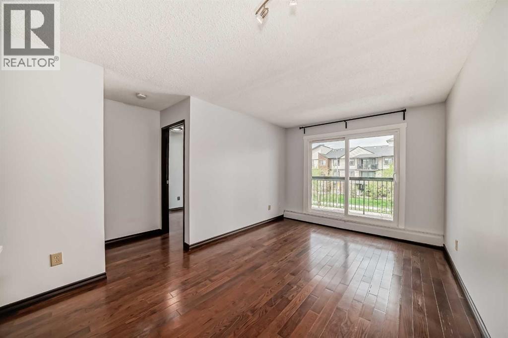 202, 1613 11 Avenue SW — photo 17