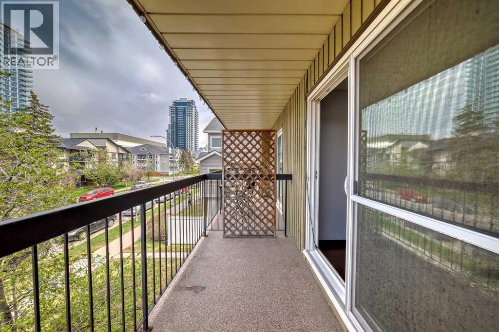 202, 1613 11 Avenue SW — photo 32