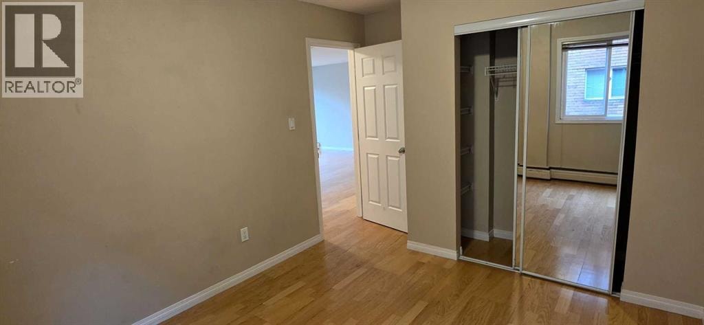 302, 117 23 Avenue SW — photo 24