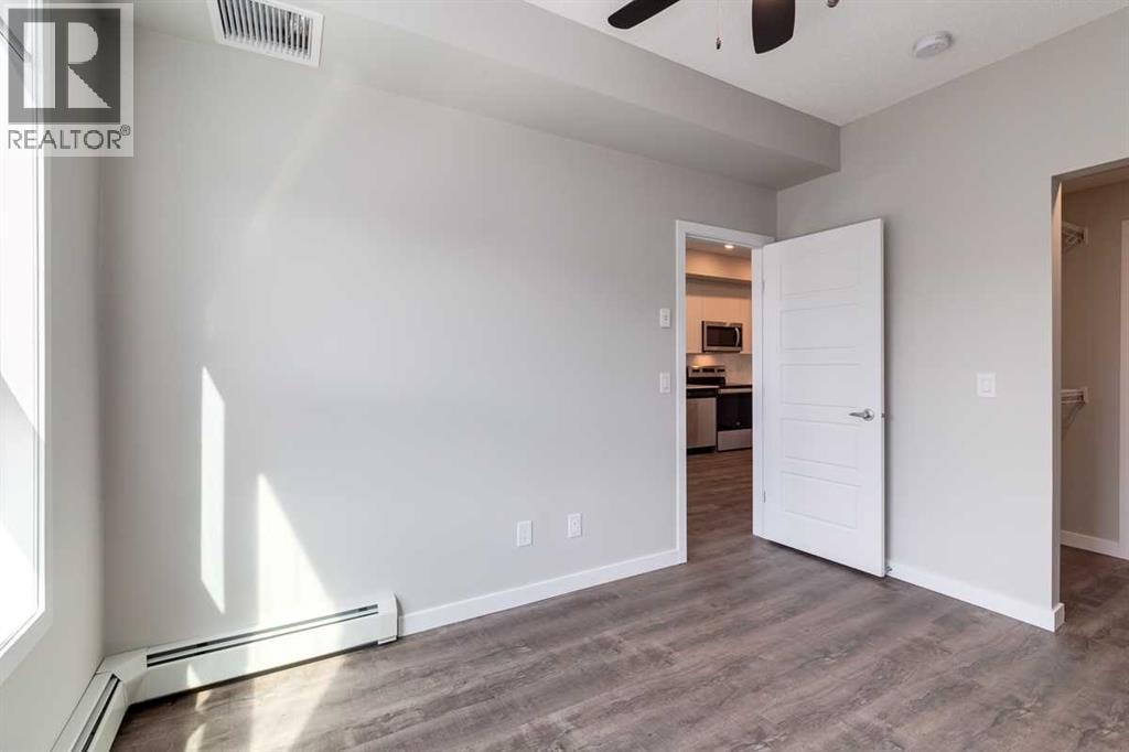 212, 1605 17 Street SE — photo 14