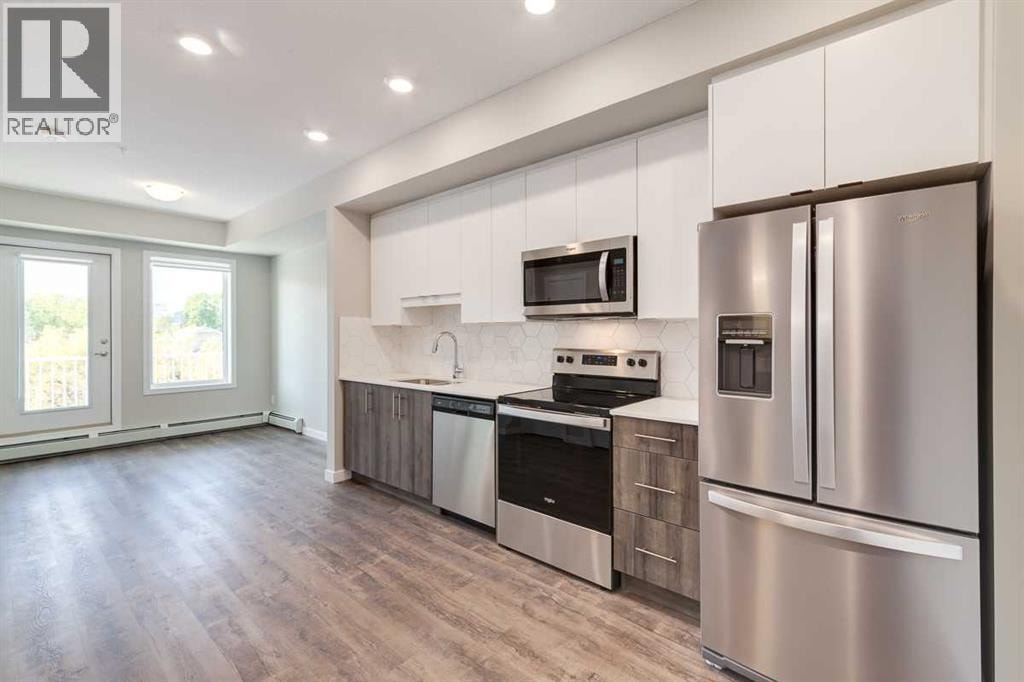 212, 1605 17 Street SE — photo 3