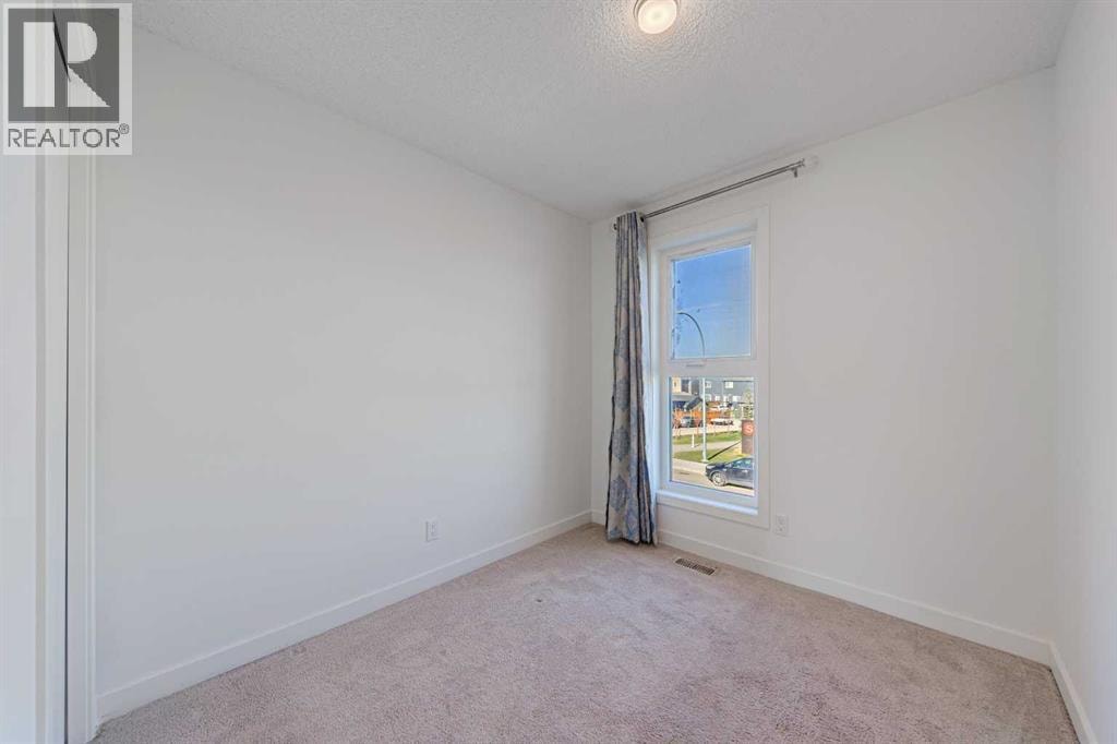 83 Savanna Park NE — photo 17