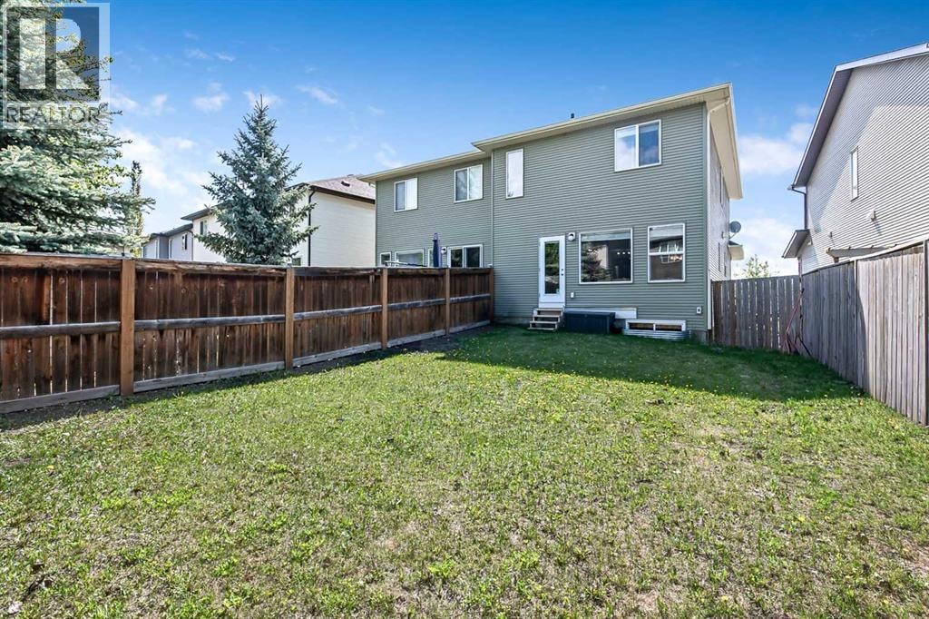 32 Cranston Gate SE — photo 27