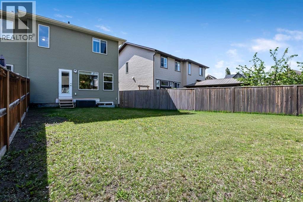 32 Cranston Gate SE — photo 26