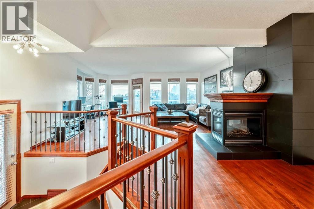 212 12A Street NE — photo 16