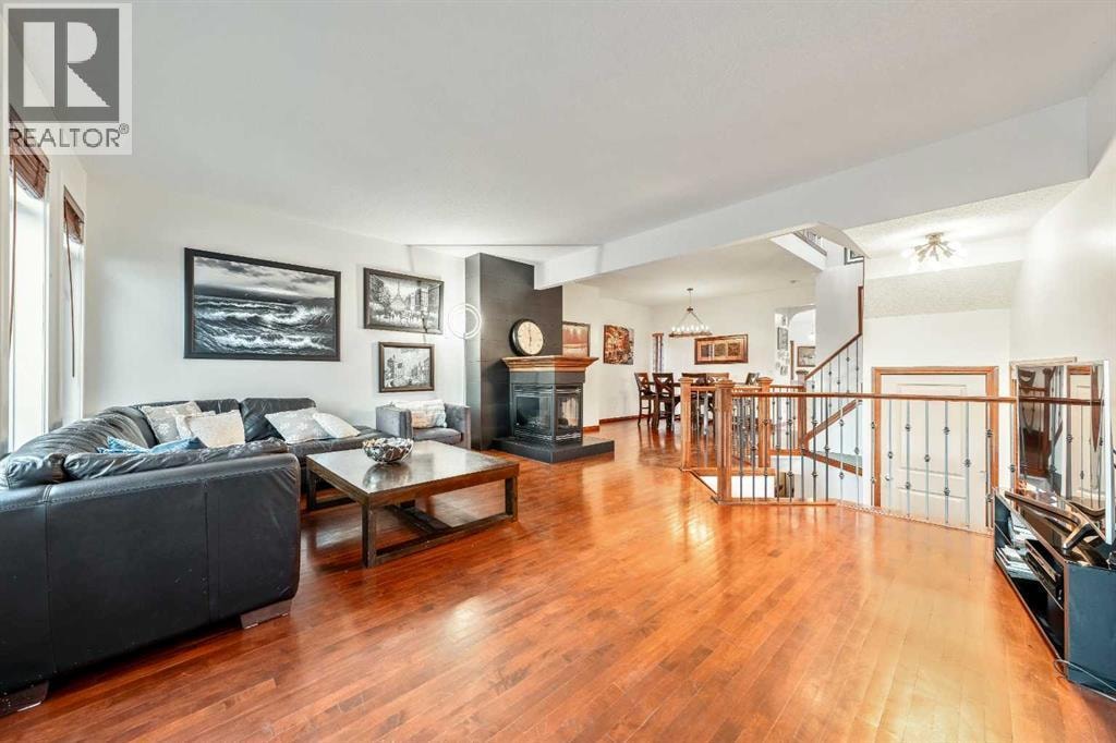 212 12A Street NE — photo 13