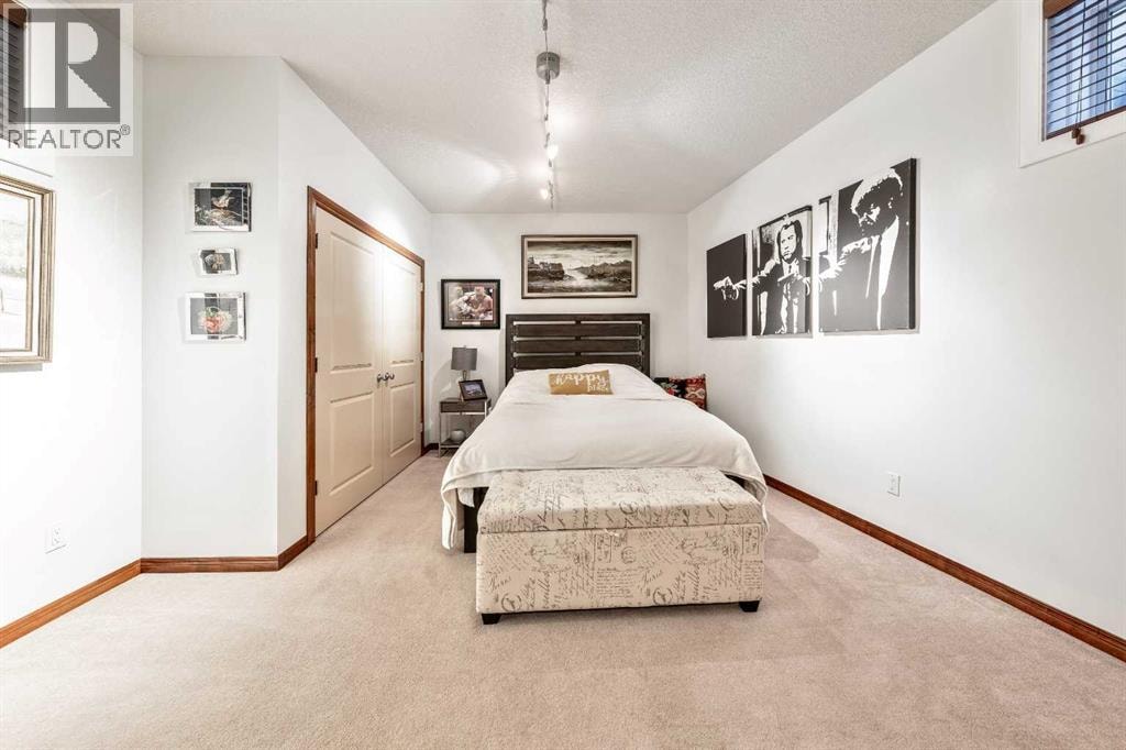 212 12A Street NE — photo 39