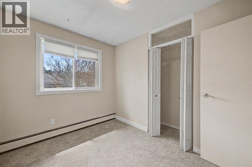 4004 79 Street NW — photo 13