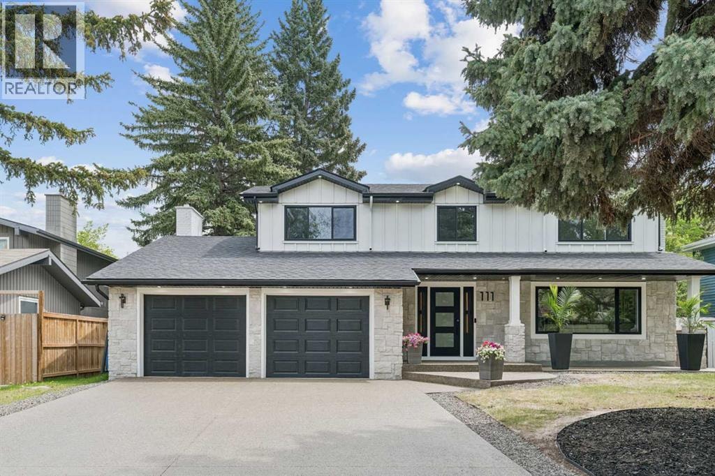 111 Canata Close SW — photo 6