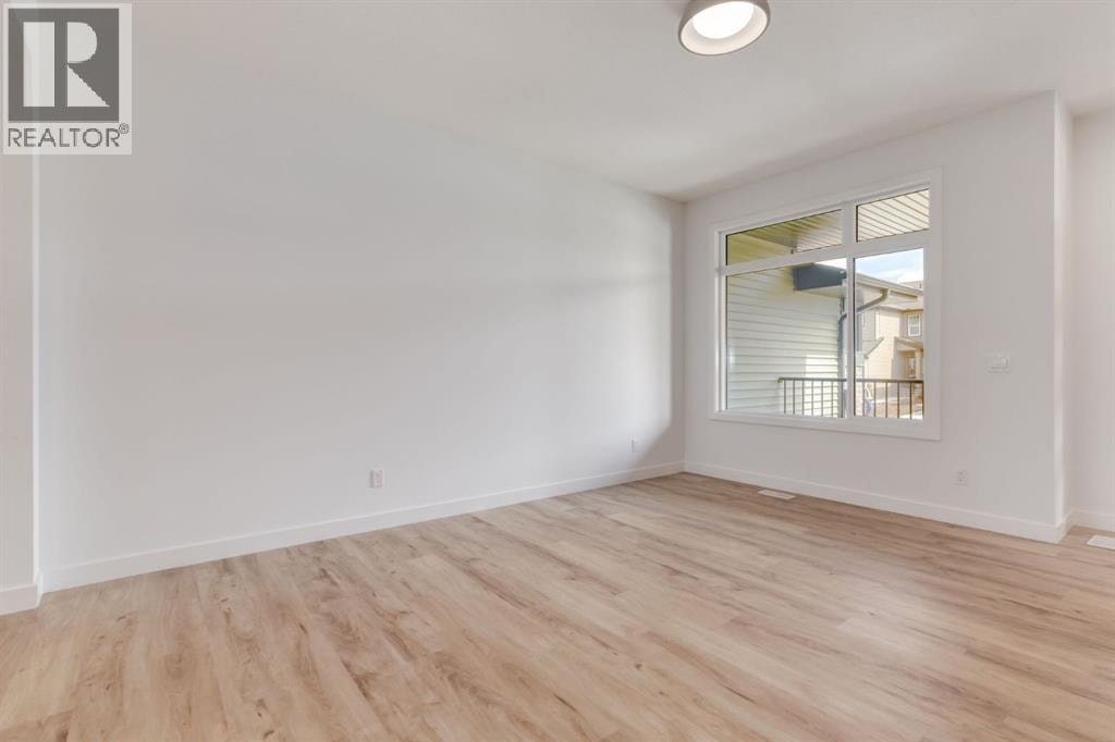 218 Sora Gardens SE — photo 4