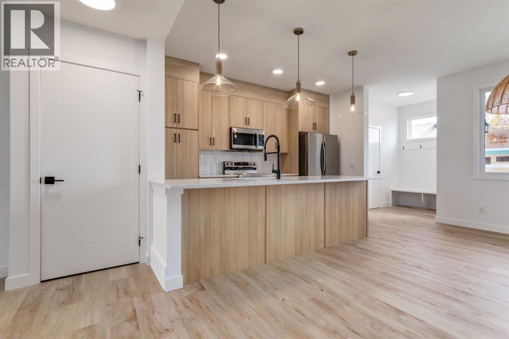 218 Sora Gardens SE — photo 8
