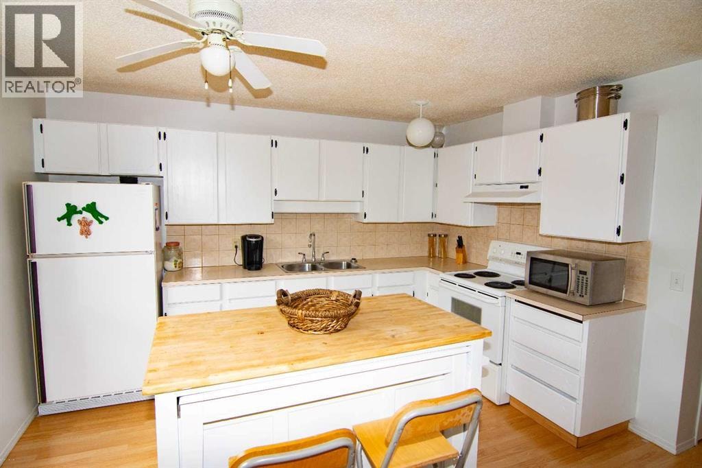 5502 Temple Road NE — photo 11