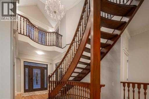 57 Slopes Point SW — photo 7