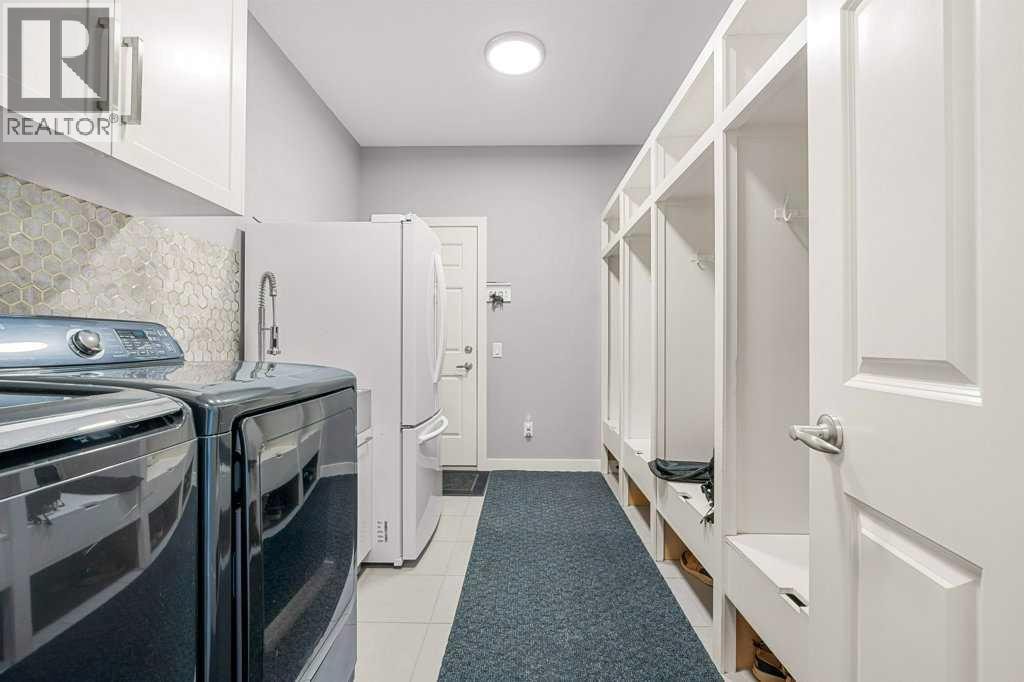 471 Canals Boulevard SW — photo 15