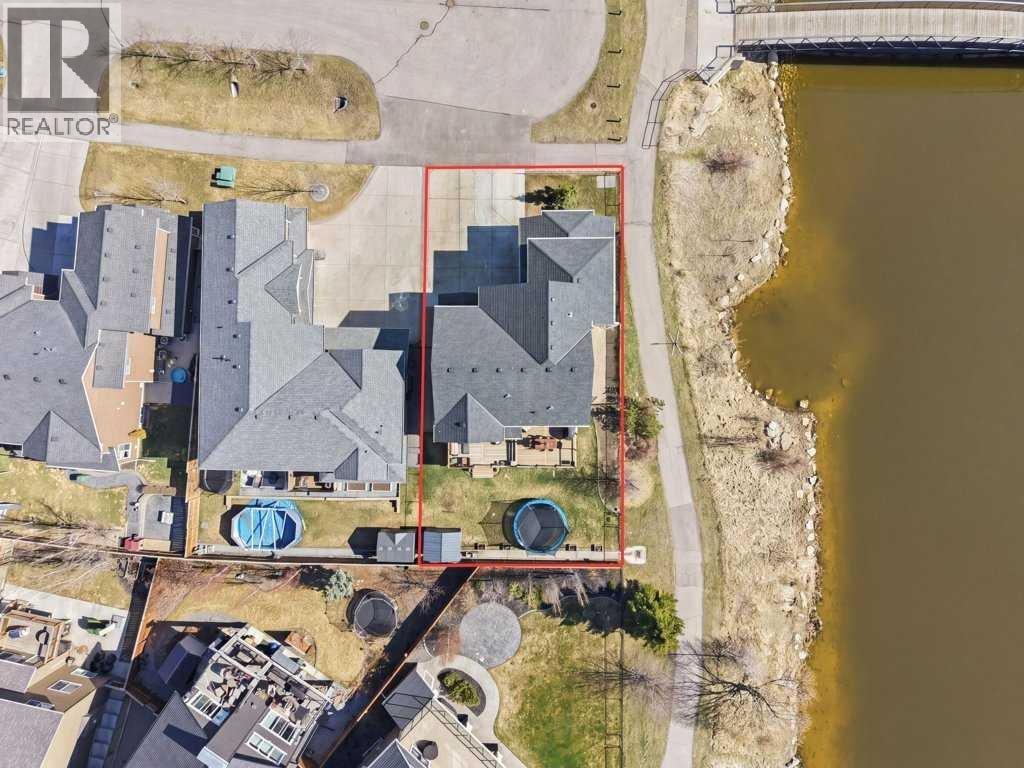 471 Canals Boulevard SW — photo 47