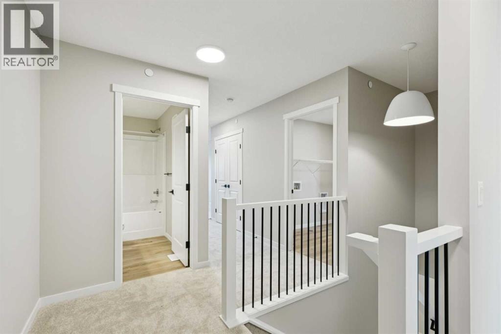 302 Hotchkiss Common SE — photo 20
