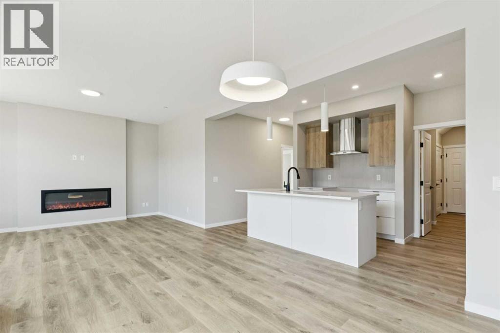 302 Hotchkiss Common SE — photo 11