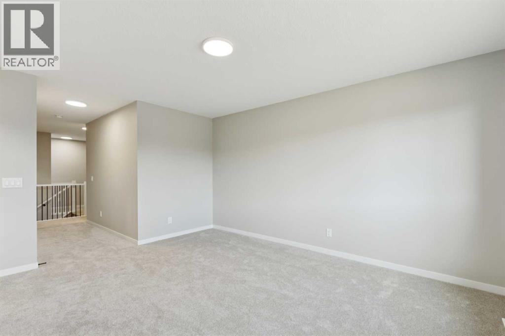 302 Hotchkiss Common SE — photo 23