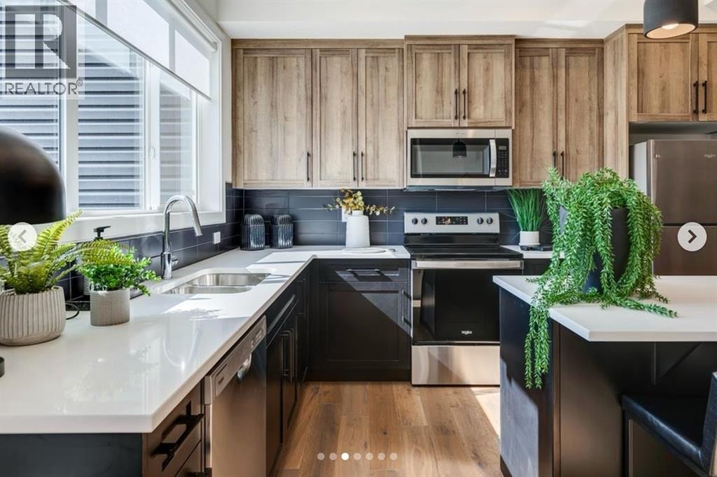 81 Sora Gate SE — photo 2