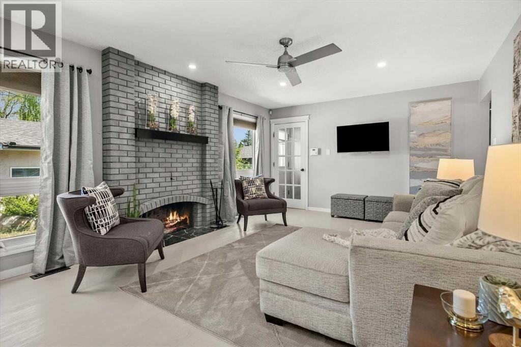 784 Acadia Drive SE — photo 16