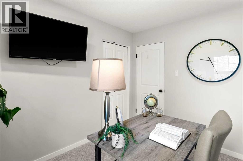 784 Acadia Drive SE — photo 29