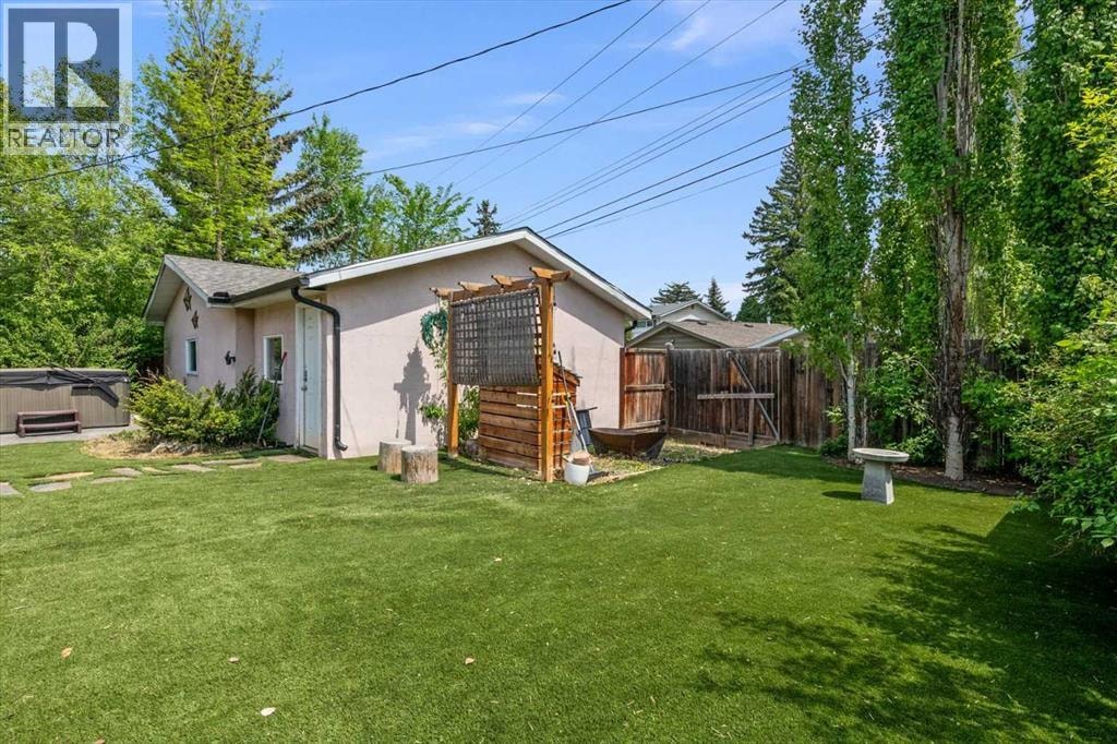 784 Acadia Drive SE — photo 40