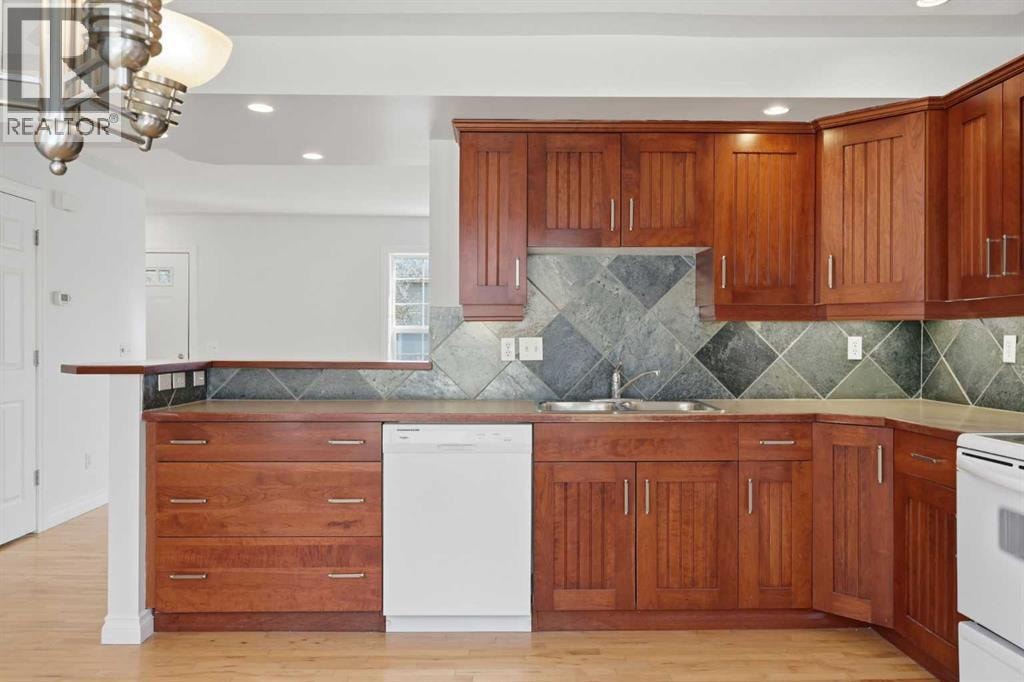 172 Somme Manor SW — photo 15