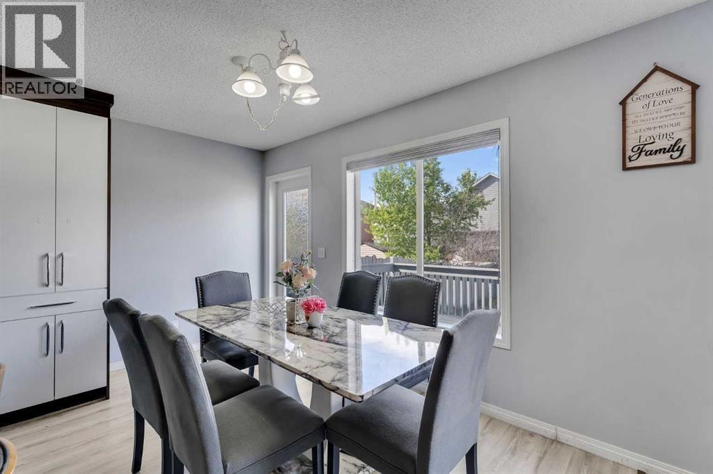 153 Saddlemead Road NE — photo 10