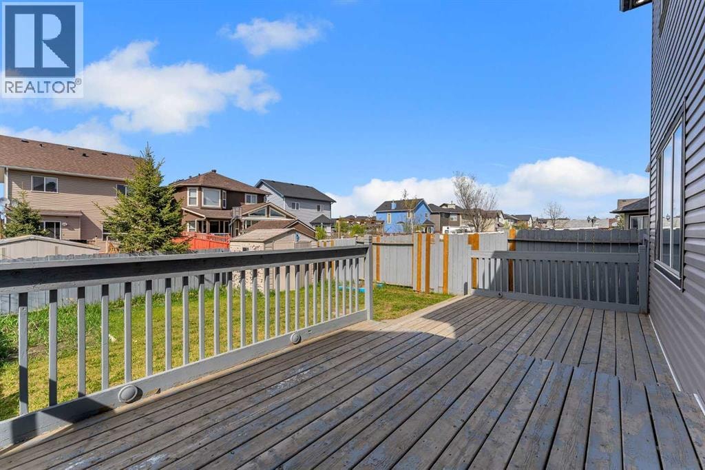 153 Saddlemead Road NE — photo 34